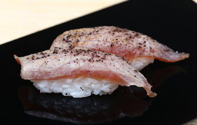 Selected pictures of black pepper tuna sushi