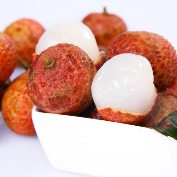 A picture of tender lychees