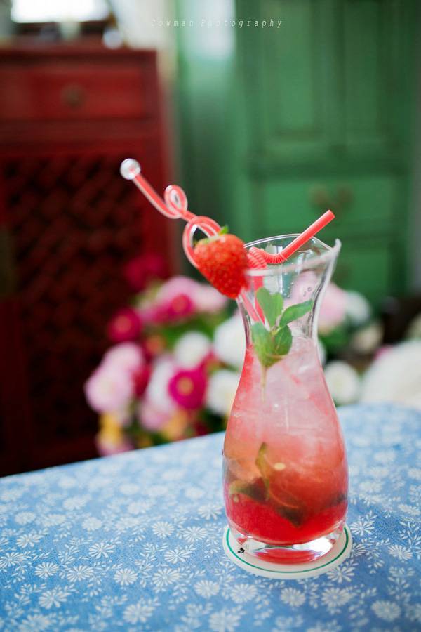 Summer Cool Iced Strawberry Beverage