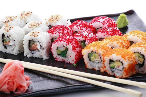 Japanese seafood and sushi dishes with pictures of endless deliciousness