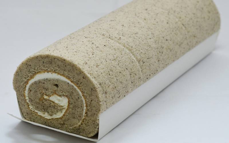 Fruit Matcha Flavored Swiss Roll Exquisite Pastry Wallpaper