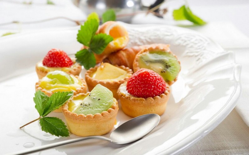 Creative Fruit Egg Tart Image Sweet and Delicious