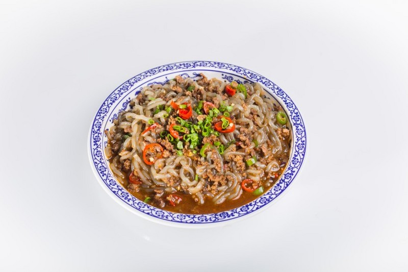 Picture of delicious sour and spicy noodles