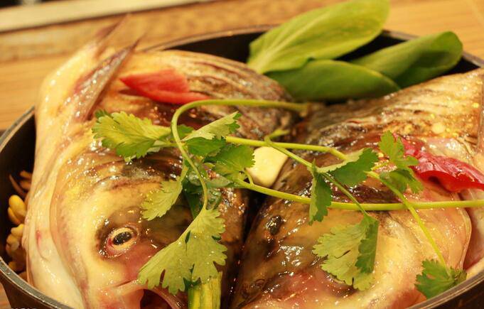 Photo of Braised Fish Head with Homemade Vegetables
