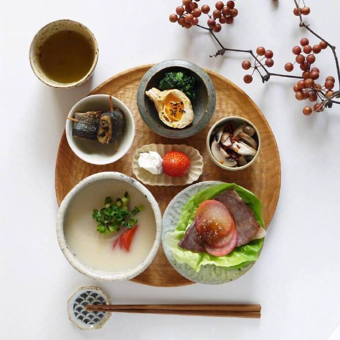 Eating alone should also have a sense of ceremony