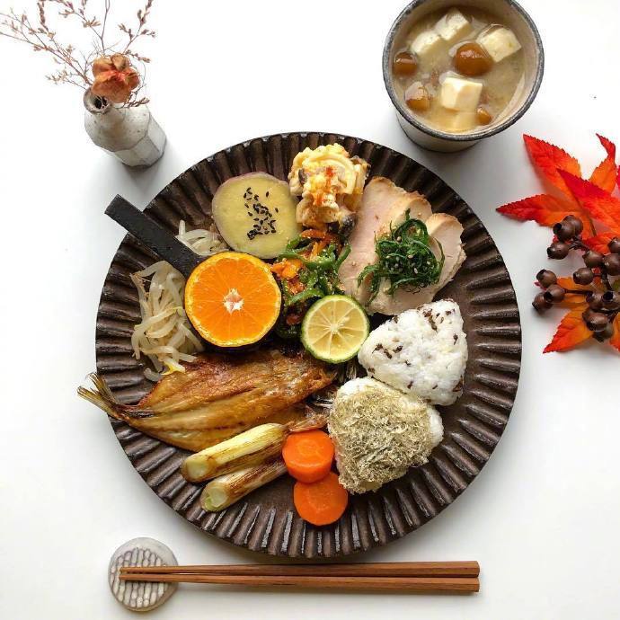 Eating alone should also have a sense of ceremony