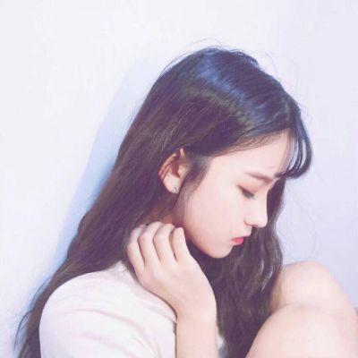 The beautiful and sad girl's QQ avatar is high, cold, and quiet, making so many excuses to keep her heart going