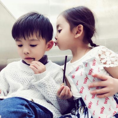 2021 WeChat Cute Baby Couple Avatar, Two Couples, Stupid and Cute, Ten Million Ambition, Greatest Ambition is You