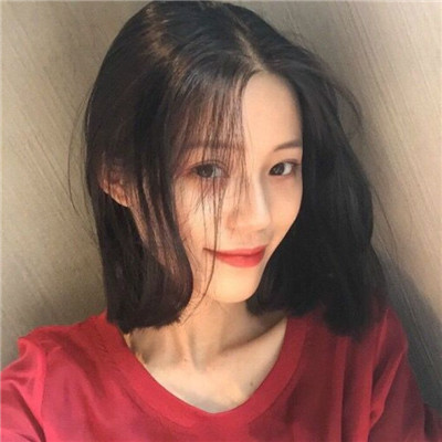 2021 temperament, long hair, charming girl profile picture. The more indifferent you are, the more mesmerizing and foolish I become