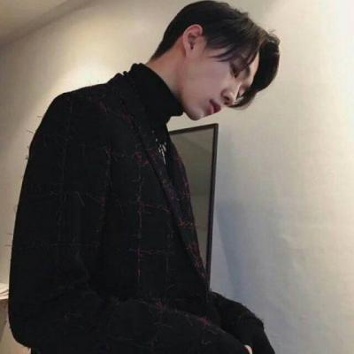 2021 WeChat handsome guy avatar, cool and super handsome high-definition picture, unfortunately millions of different people are different