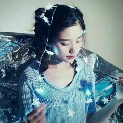 QQ's beautiful and fresh beauty avatar. The girl's innocence has never been steadfast, even giving up is not enough