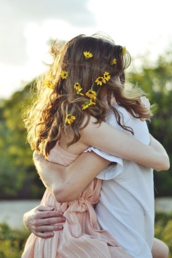 Lover's beautiful embrace in pictures