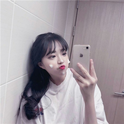 The latest version of 2021 Cute Soft Girl's mobile phone control avatar, this love story is too hurtful and many people are too perfunctory