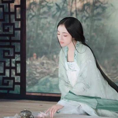 WeChat Ancient Style Avatar Girl Elegant, Beautiful, and Graceful, Don't Break Your Hearts for Him Again, Don't Tear for Him Again