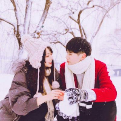 2021QQ WeChat Couple Avatar - One Male and One Female - Sweet and Showy Love - Little Stars Accompanying You Like Dreams