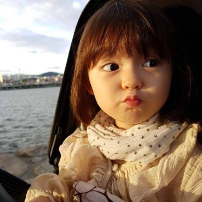 Beautiful and lovely little loli WeChat avatar, girl Time is the cure for everything