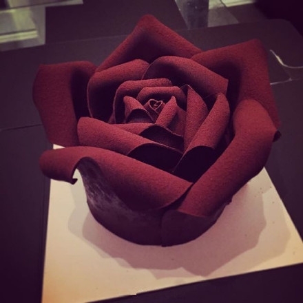 Beautiful Rose Cake Picture