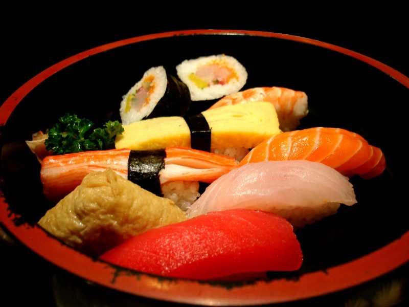 Exquisite sushi pictures