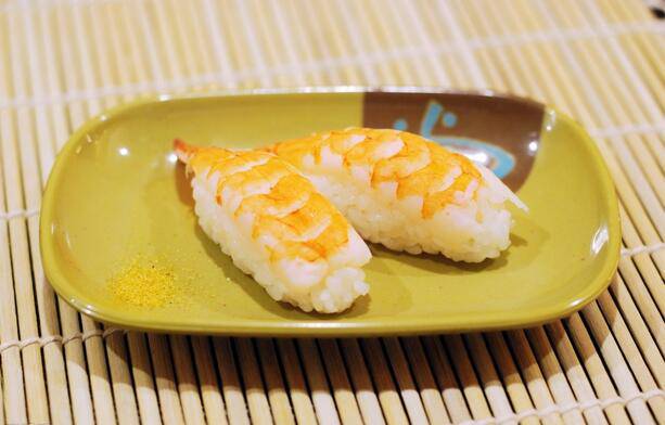 Picture of delicious cooked shrimp sushi