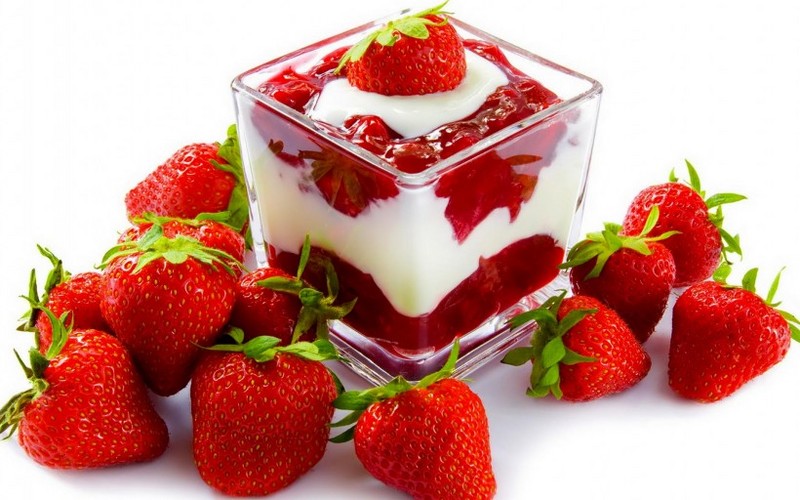 Strawberries and Dessert Images
