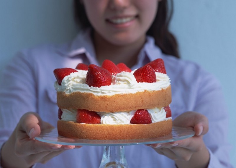 High definition picture of strawberry cake for dessert