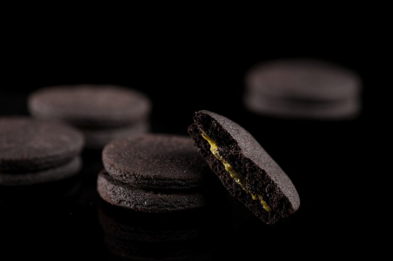 Beautiful and delicious dessert macaron pictures