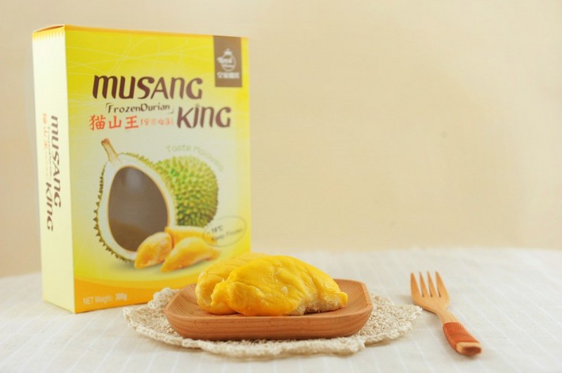 Delicious and delicious durian cake picture