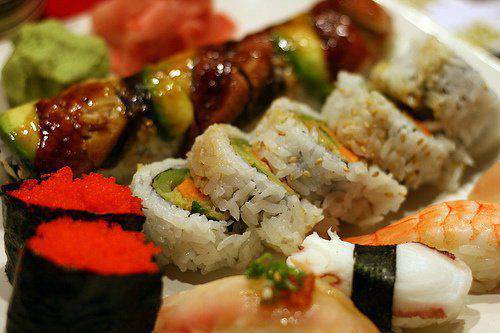 Japanese seafood sushi pictures are delicious and tempting
