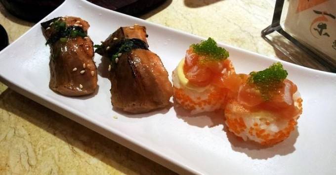 Japanese seafood sushi pictures are really delicious