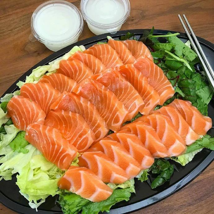 Appreciation of a set of fresh and delicious salmon pictures