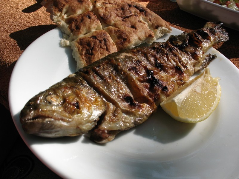 A picture of delicious and tender grilled fish