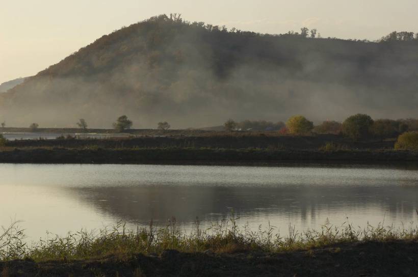 Beautiful high-definition landscape picture of Hailang River