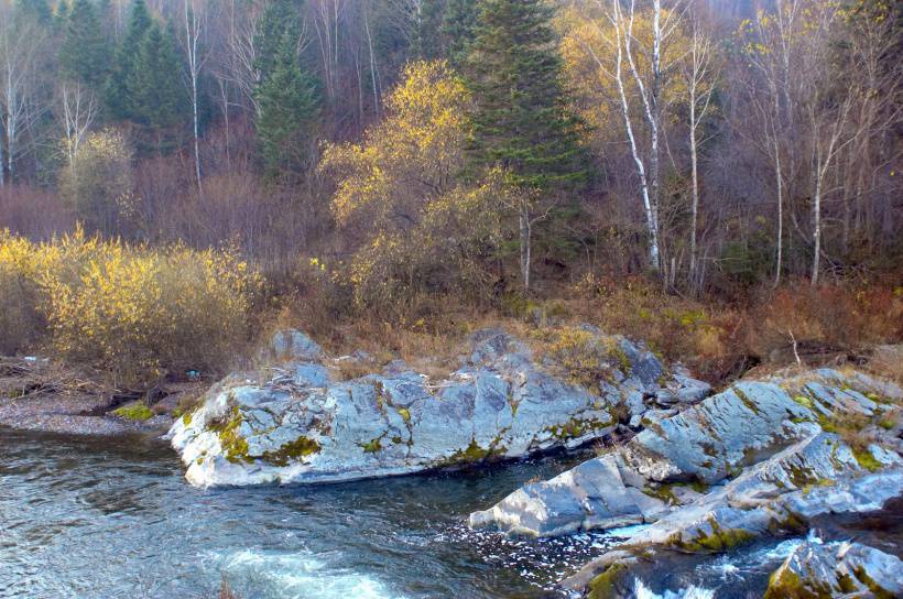 Beautiful high-definition landscape picture of Hailang River