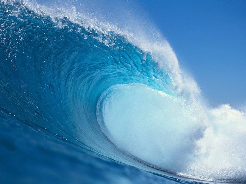 Beautiful Blue Ocean Picture of Beach Waves