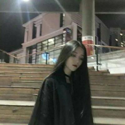 QQ's sad avatar, lonely alone, your infatuation is someone else's burden