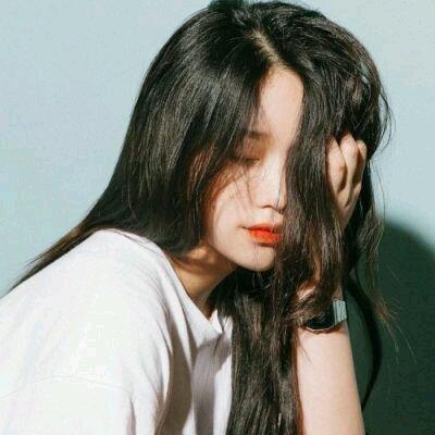 QQ's sad avatar, lonely alone, your infatuation is someone else's burden