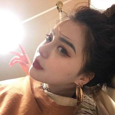 Unique and charming domineering girl Weibo avatar. Personality makes people feel inferior, but please pay attention to the frequency