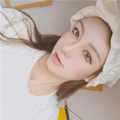 Cute and beautiful Korean girl avatar latest 2021, as I grow older, I dare not be brave anymore