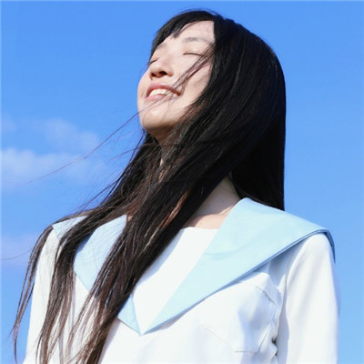 Positive, sunny, and energetic WeChat avatar for women in 2021. A sunny and atmospheric WeChat avatar image