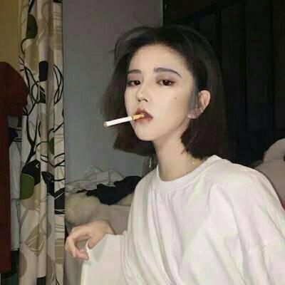 A cool and domineering girl's Weibo avatar in 2021 is unforgivable and unique