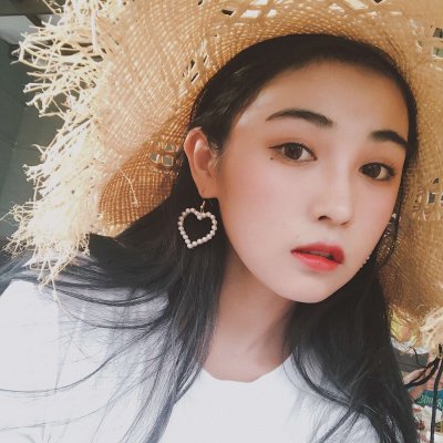 The hottest WeChat avatar in 2021, female high-definition and beautiful, living in a hundred foot tall building, wanting to pick stars but unable to do so