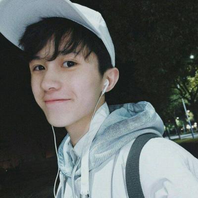 Cool and handsome guy YY's 2021 selected profile picture, I love you, isn't it just a talk