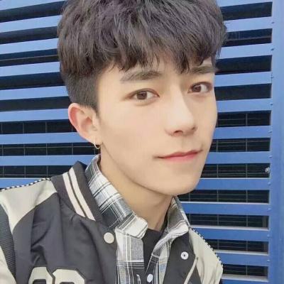 Cool and handsome guy YY's 2021 selected profile picture, I love you, isn't it just a talk