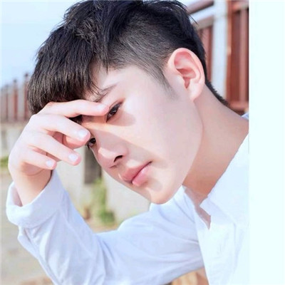 Kwai Head Portrait Boy Handsome Warm Man 2021 People Say Landscape is Lucky for Three Lives