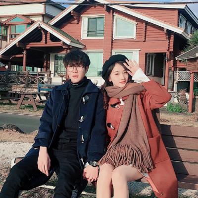 Xiu En Ai Couple Group Photo Avatar Fresh and Suitable for Couples in Winter Snowy Days Avatar of One Male and One Female