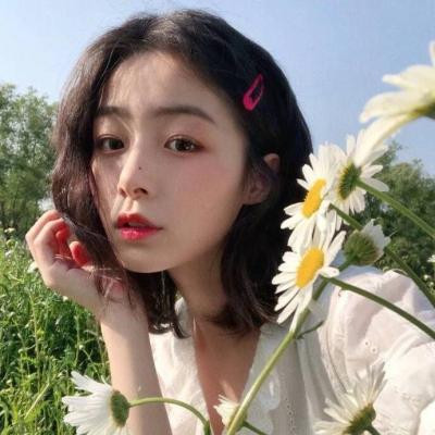 2021 Latest Weibo Avatar Girl with European and American Style, Full of Flavors in the World. Thank you for giving me the sweetness
