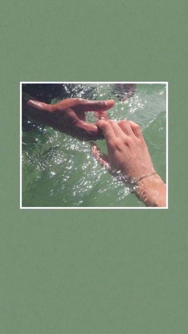 Promise/Hand in Hand Green Beauty Picture