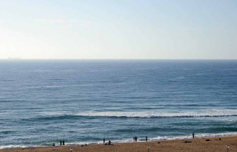 Ocean Wave Scenery Picture