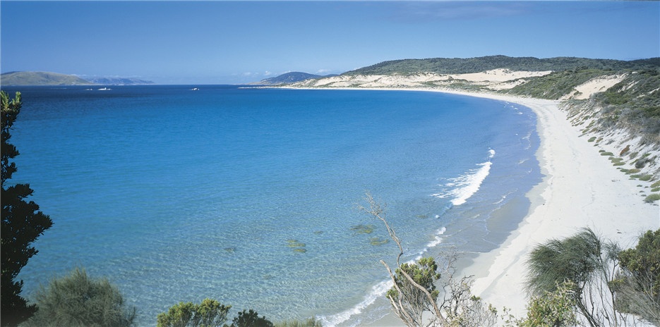 High definition images of beautiful sea views and coastline in the UK