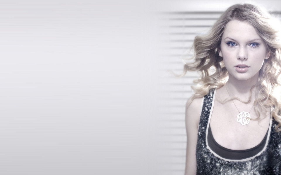 Taylor Swift High Definition Picture Wallpaper Collection